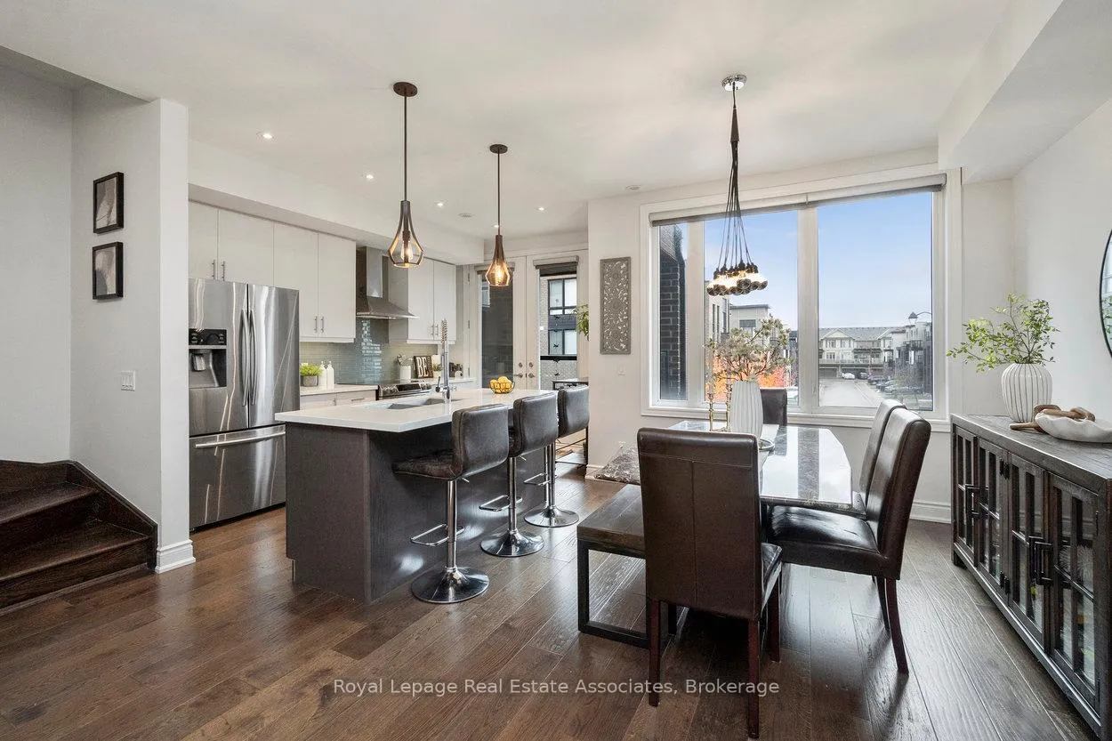 Photo 6 of 3076 Cascade Common, Oakville, Joshua Meadows — HOMEH