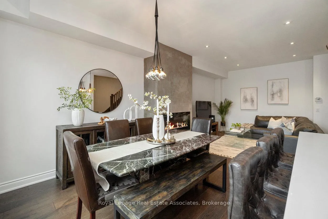 Photo 14 of 3076 Cascade Common, Oakville, Joshua Meadows — HOMEH