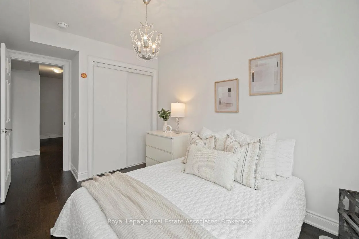 Photo 26 of 3076 Cascade Common, Oakville, Joshua Meadows — HOMEH
