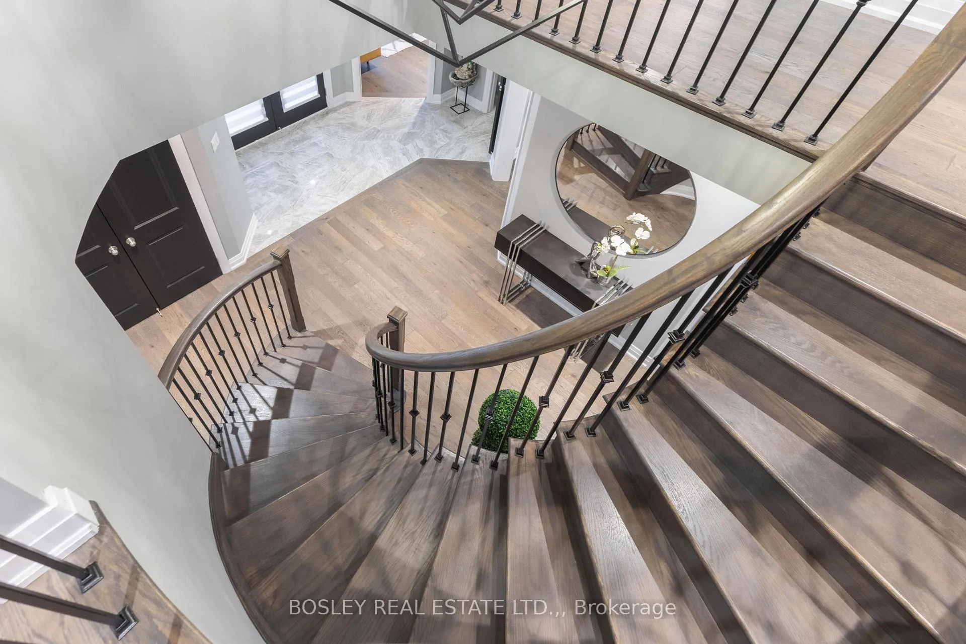 Photo 22 of 251 Shoreview Drive, Welland, Hwy 406/Welland — HOMEH