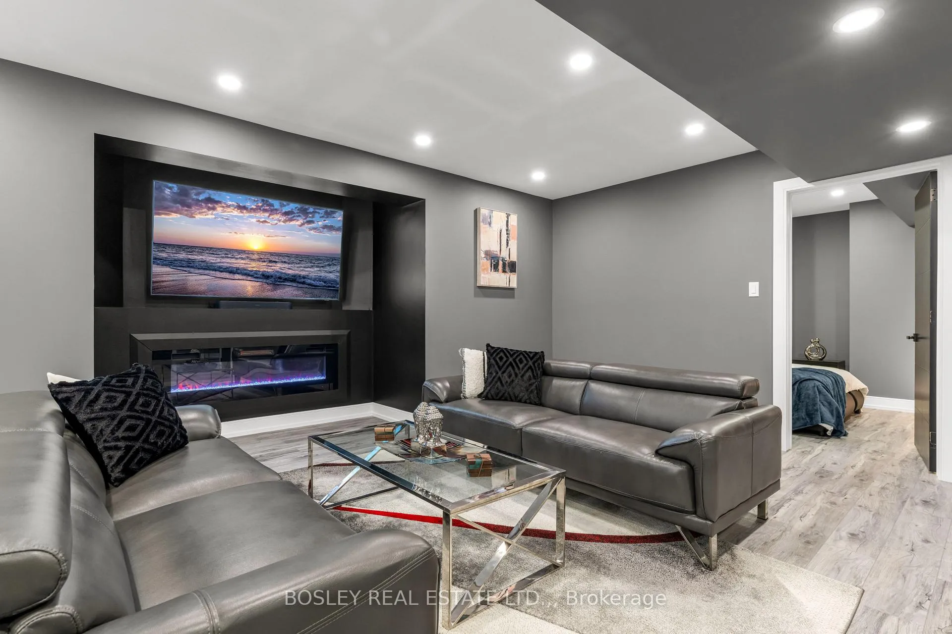 Photo 38 of 251 Shoreview Drive, Welland, Hwy 406/Welland — HOMEH