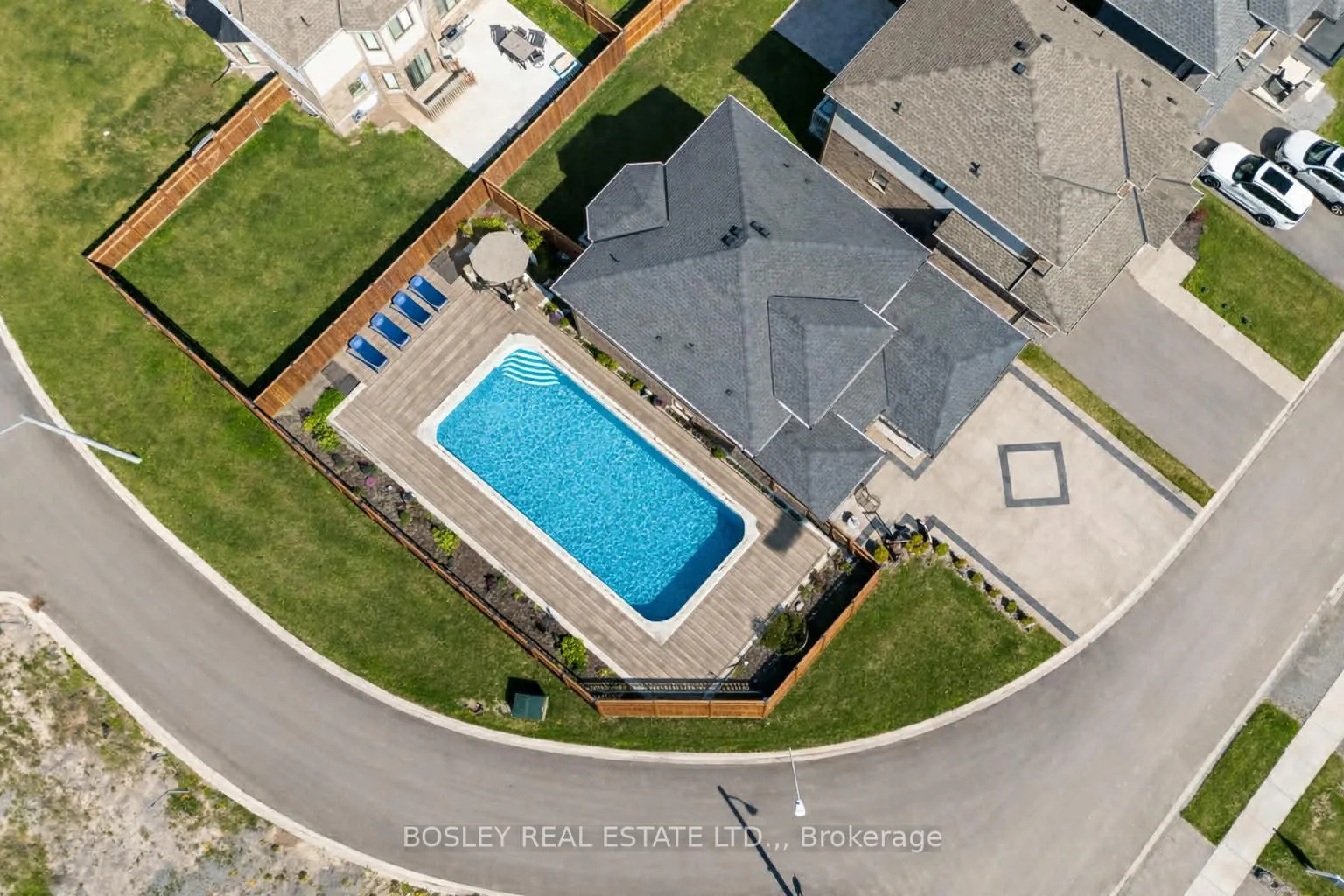 Photo 48 of 251 Shoreview Drive, Welland, Hwy 406/Welland — HOMEH