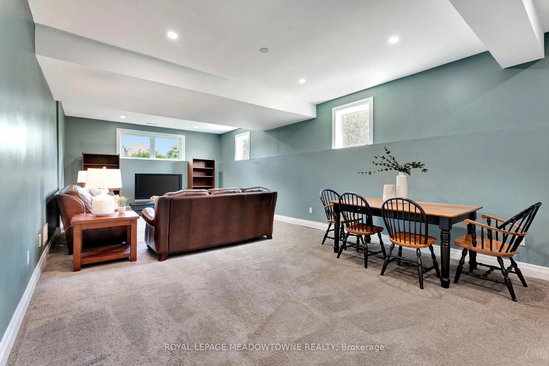 Photo 27 of 7 Gavin Drive, Hamilton, Freelton — HOMEH