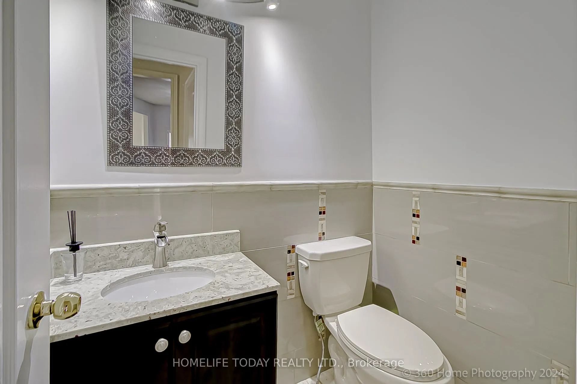 Photo 13 of 169 Coppard Avenue, Markham, Middlefield — HOMEH