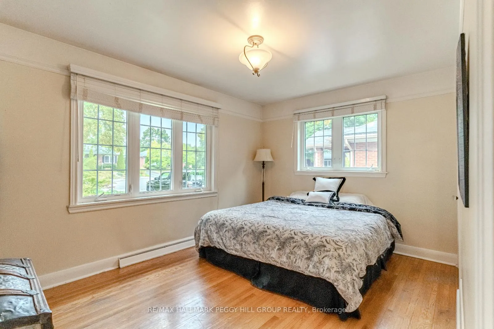Photo 10 of 9 Orchard Drive, Barrie, Codrington — HOMEH