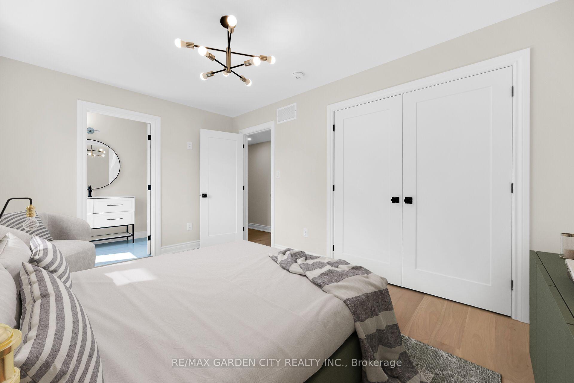 Photo 32 of 14 Marr Avenue, Grimsby, Grimsby Beach — HOMEH