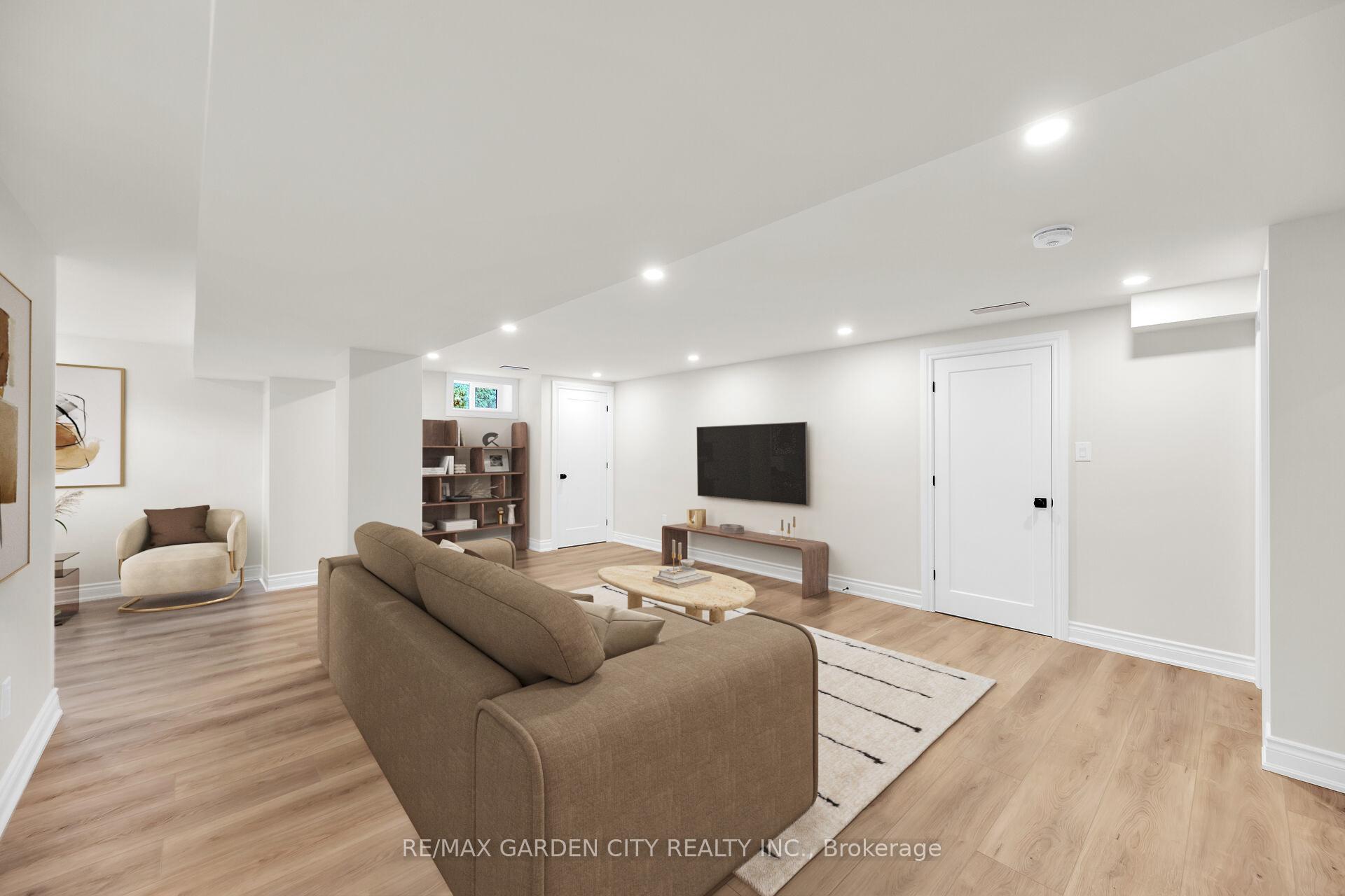 Photo 38 of 14 Marr Avenue, Grimsby, Grimsby Beach — HOMEH