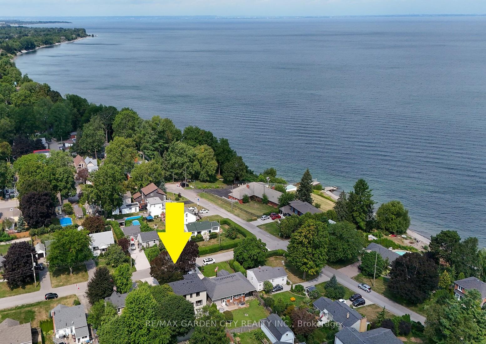 Photo 46 of 14 Marr Avenue, Grimsby, Grimsby Beach — HOMEH