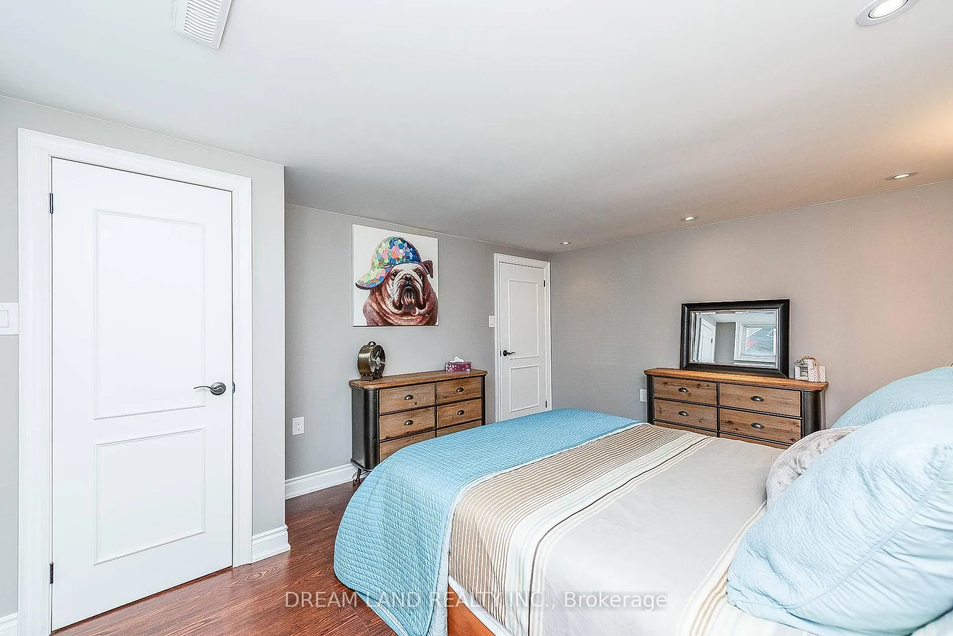 Photo 33 of 269 Nelson Crescent, Innisfil, Stroud — HOMEH