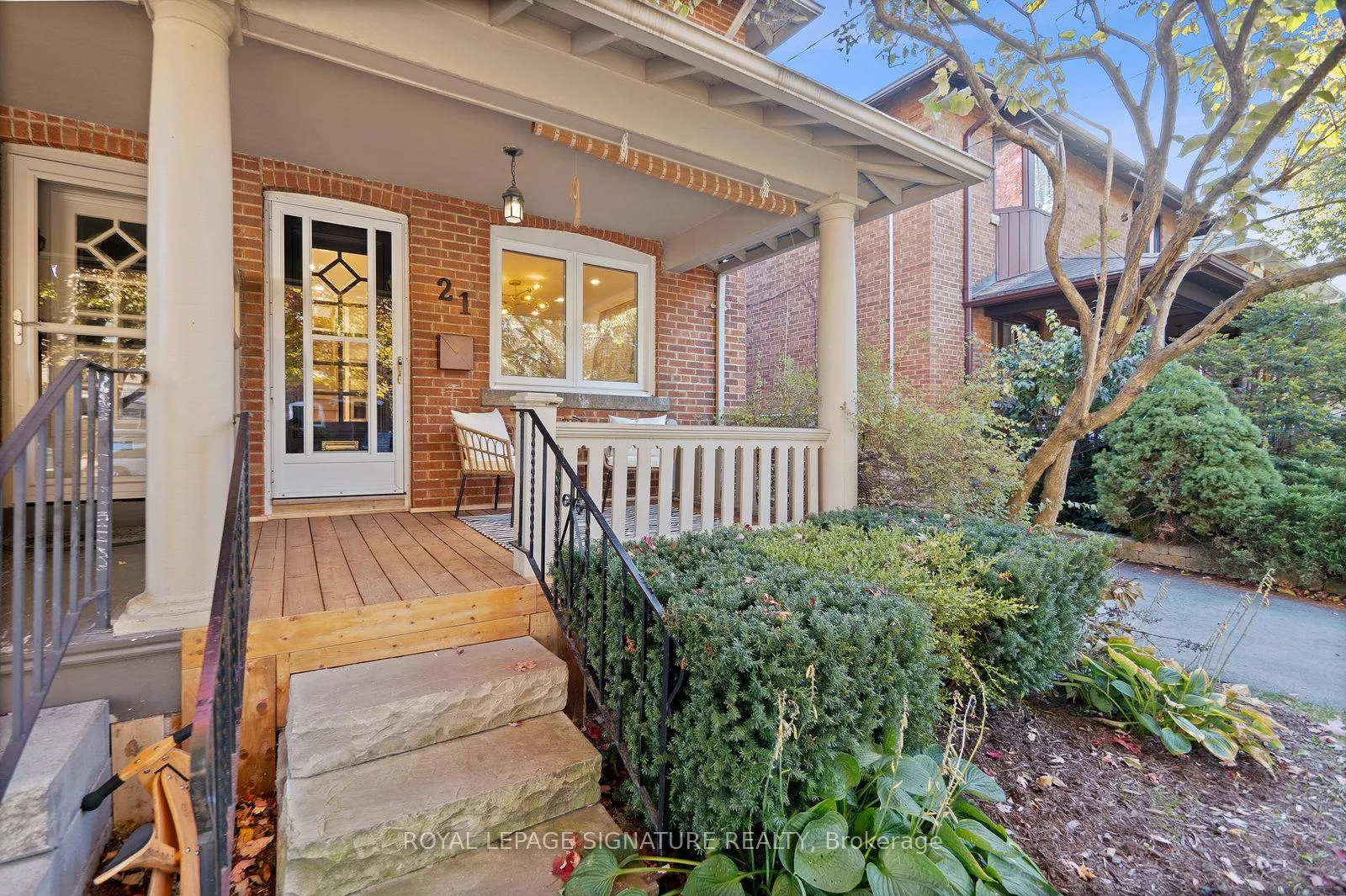 Photo 5 of 21 Glengarry Avenue, Toronto, Lawrence Park North — HOMEH