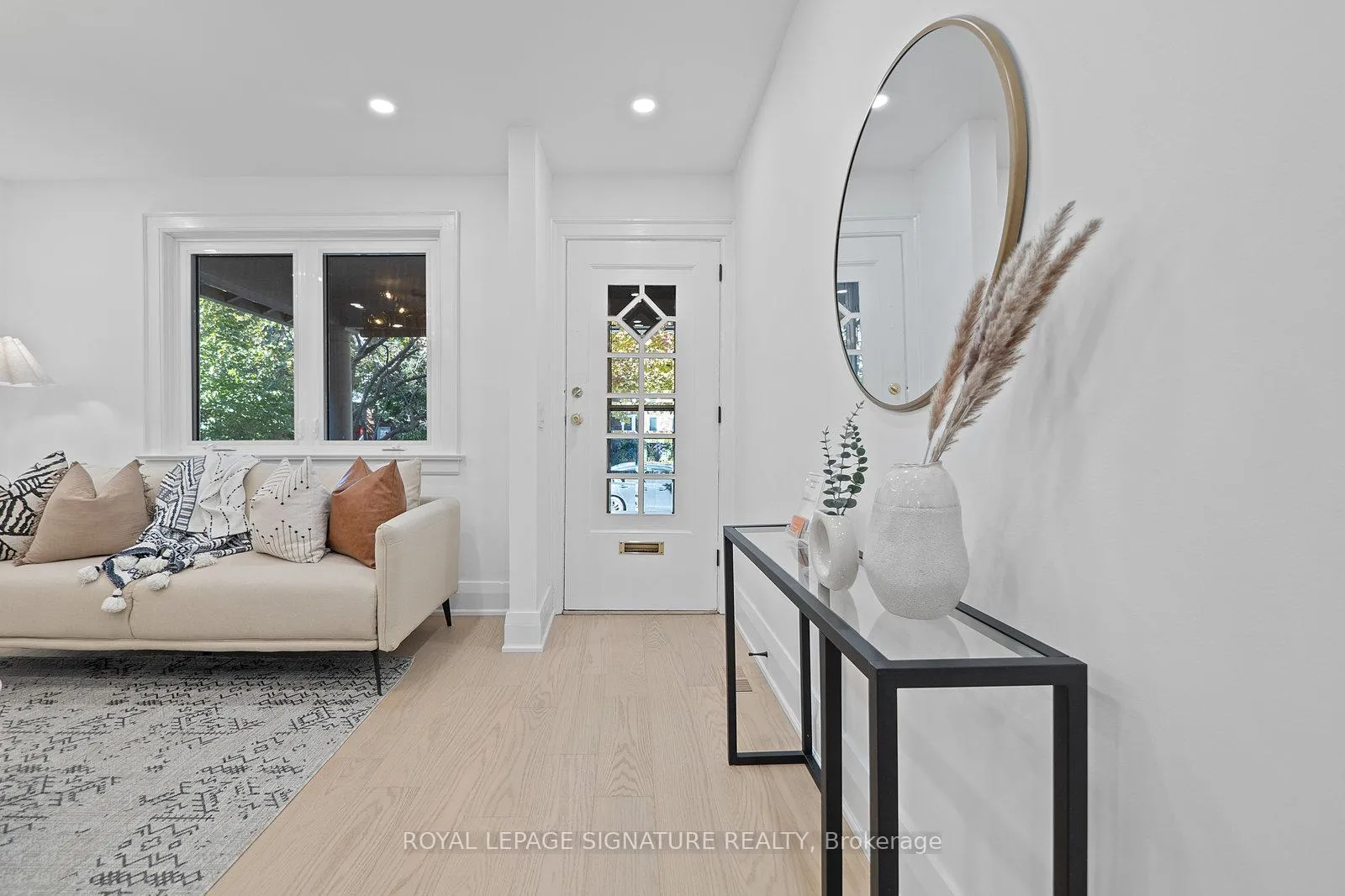 Photo 8 of 21 Glengarry Avenue, Toronto, Lawrence Park North — HOMEH