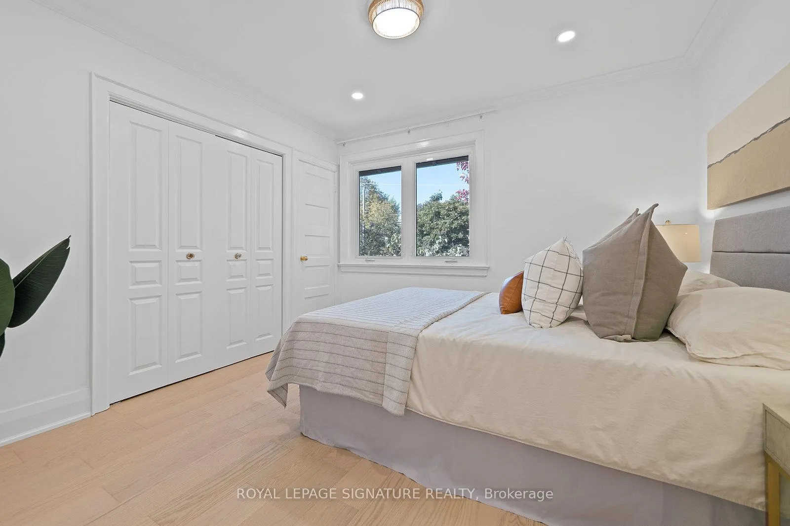 Photo 21 of 21 Glengarry Avenue, Toronto, Lawrence Park North — HOMEH