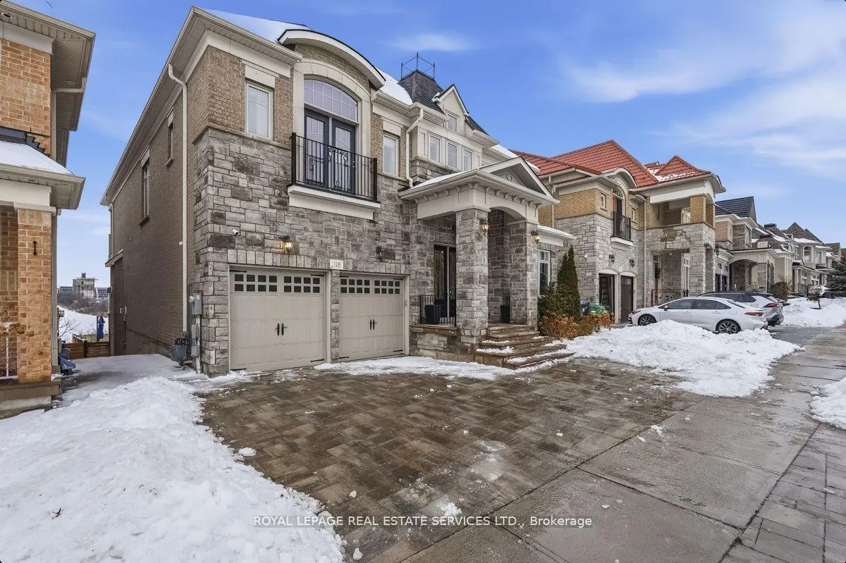 Front of Unit Main & Upper, 118 Coastline Drive
