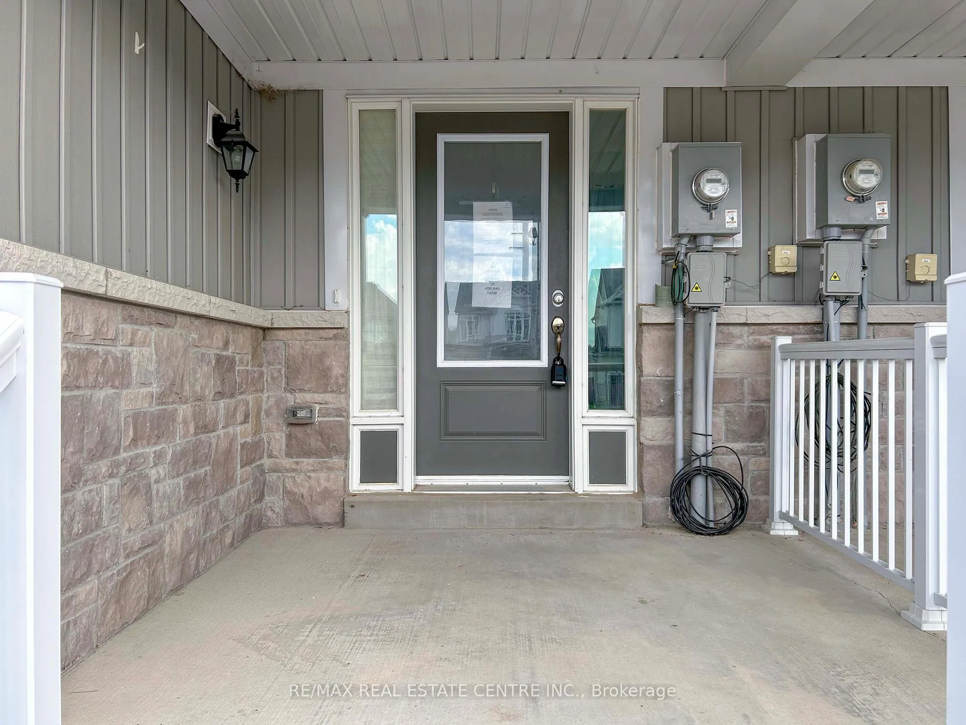 Photo 2 of 840 Cook Crescent, Shelburne — HOMEH