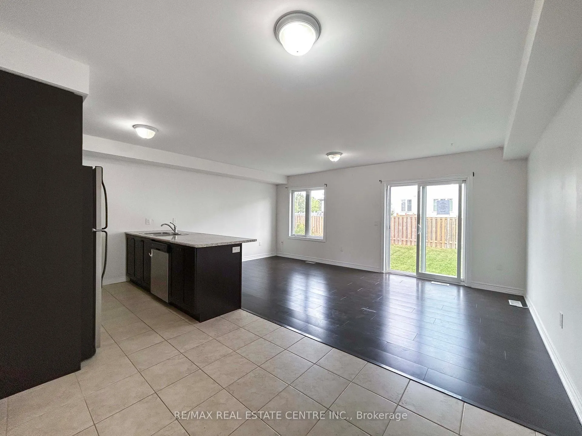 Photo 4 of 840 Cook Crescent, Shelburne — HOMEH