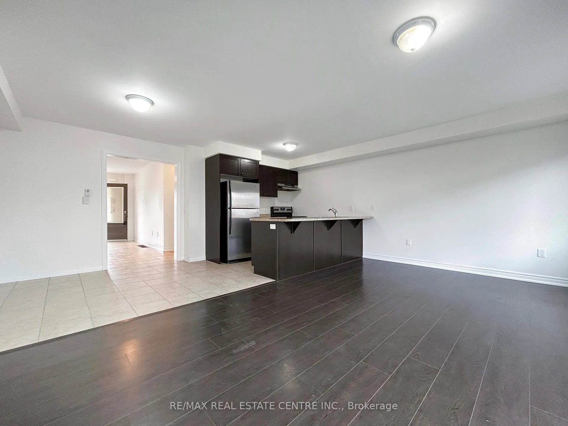 Photo 5 of 840 Cook Crescent, Shelburne — HOMEH