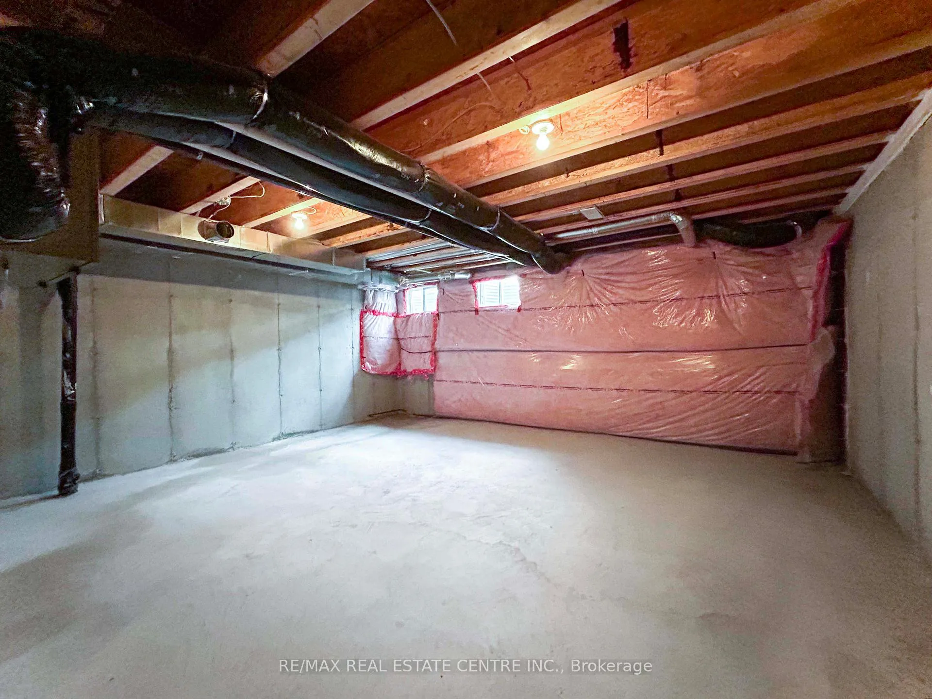 Photo 26 of 840 Cook Crescent, Shelburne — HOMEH