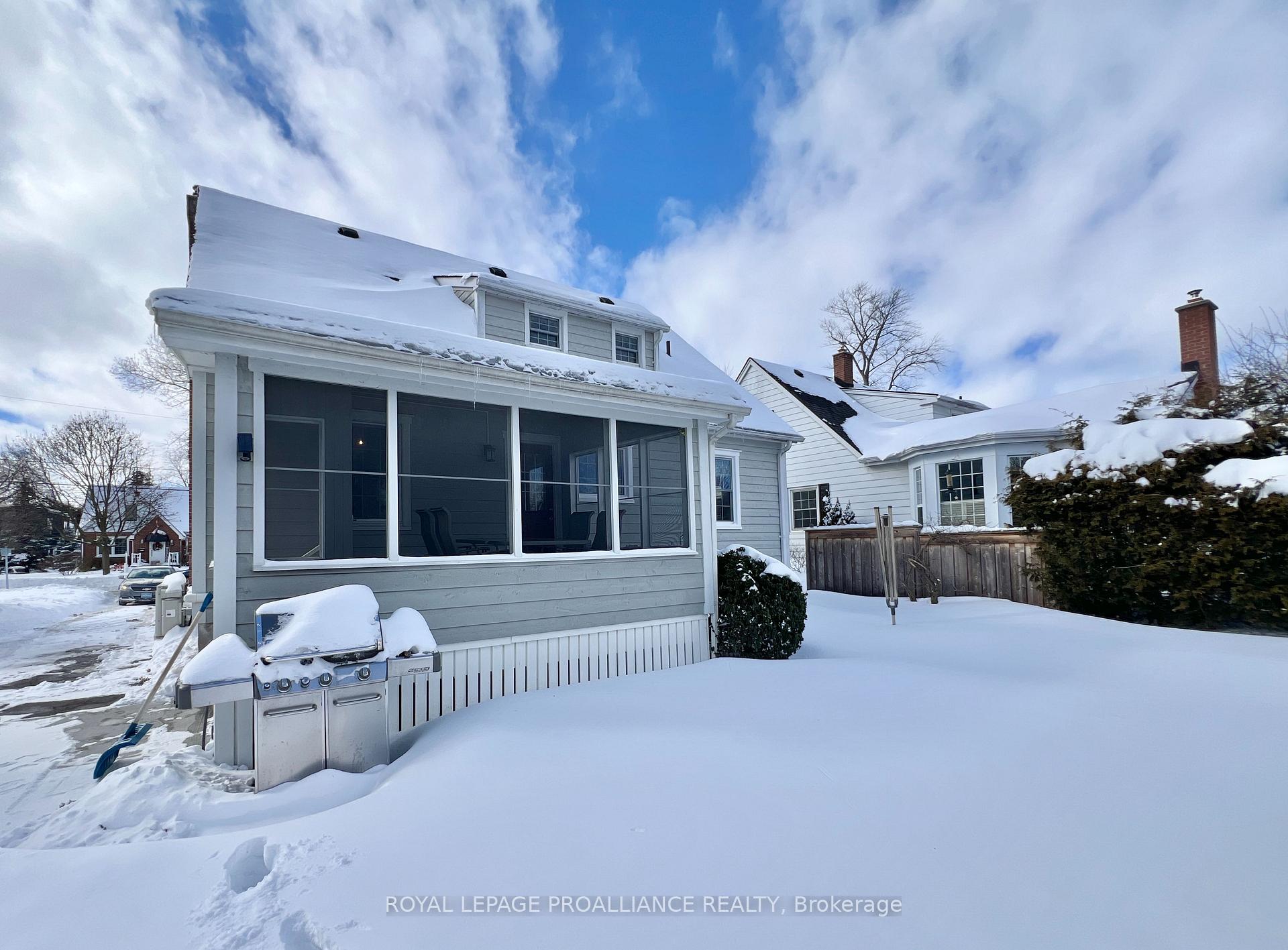Photo 40 of 241 Bleecker Avenue, Belleville, Belleville Ward — HOMEH