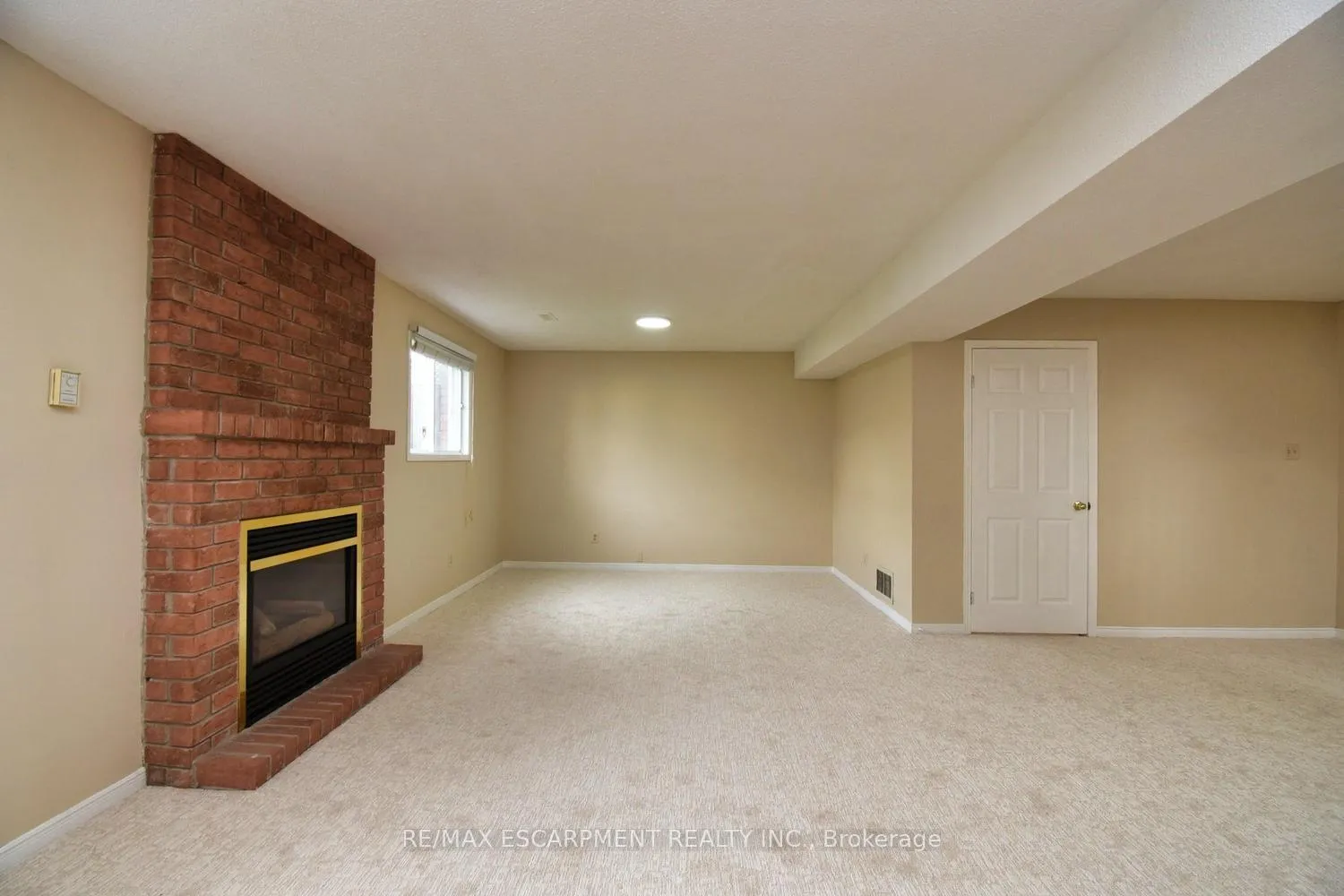 Photo 17 of 15 Broughton Avenue, Hamilton, Broughton — HOMEH