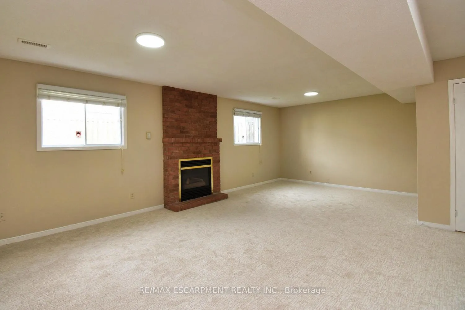 Photo 19 of 15 Broughton Avenue, Hamilton, Broughton — HOMEH