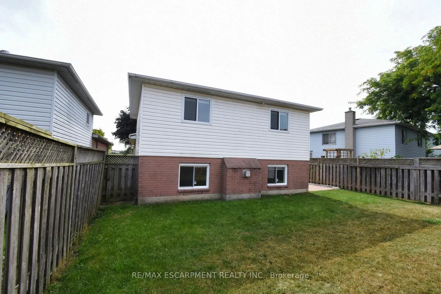 Photo 35 of 15 Broughton Avenue, Hamilton, Broughton — HOMEH