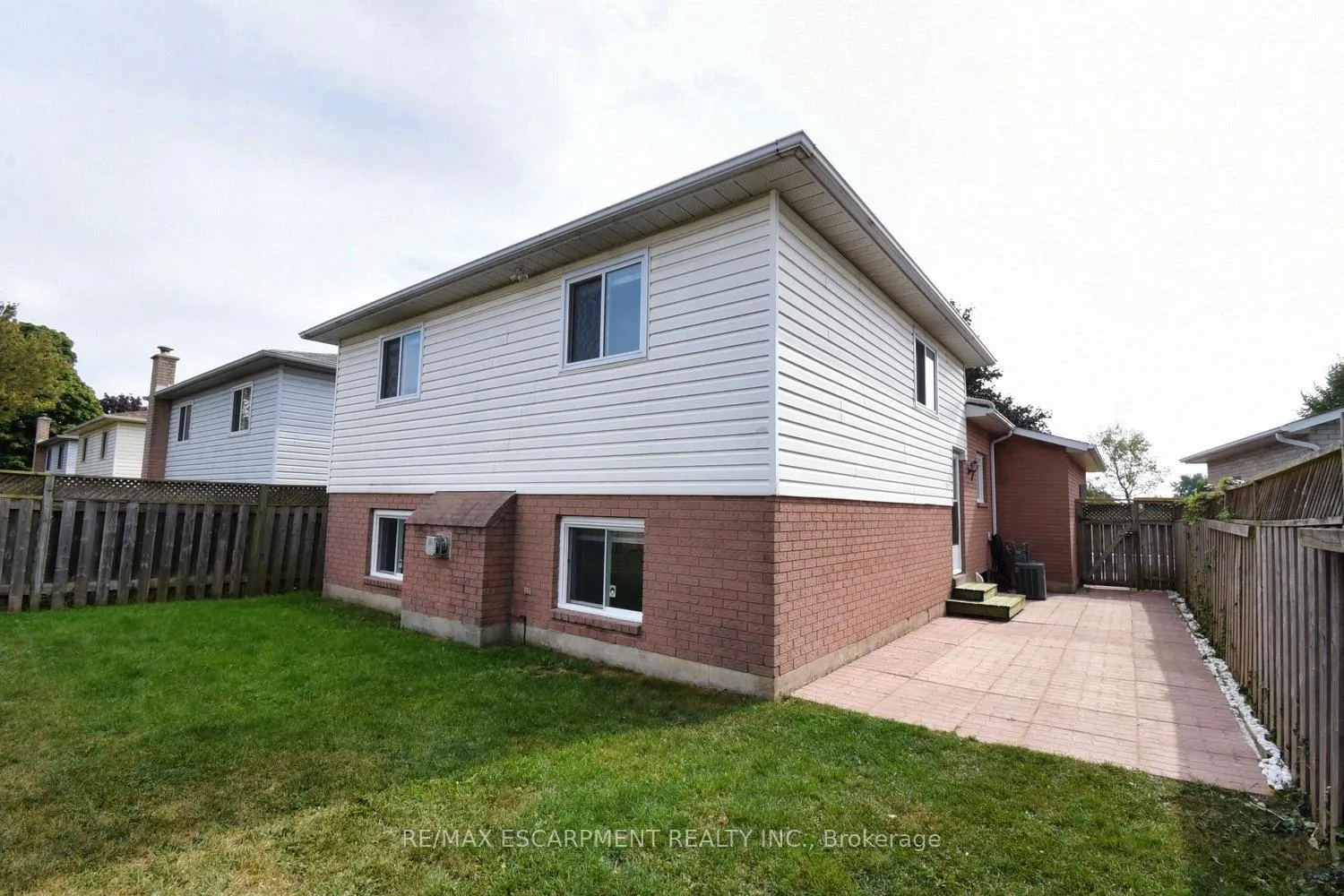 Photo 37 of 15 Broughton Avenue, Hamilton, Broughton — HOMEH