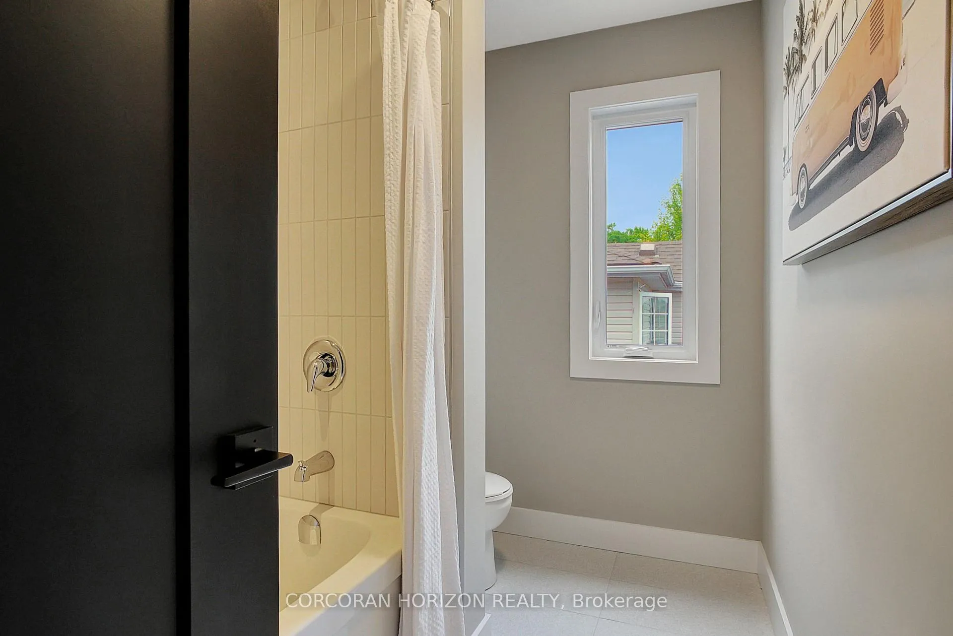 Photo 25 of 87 Dunnigan Drive, Kitchener — HOMEH