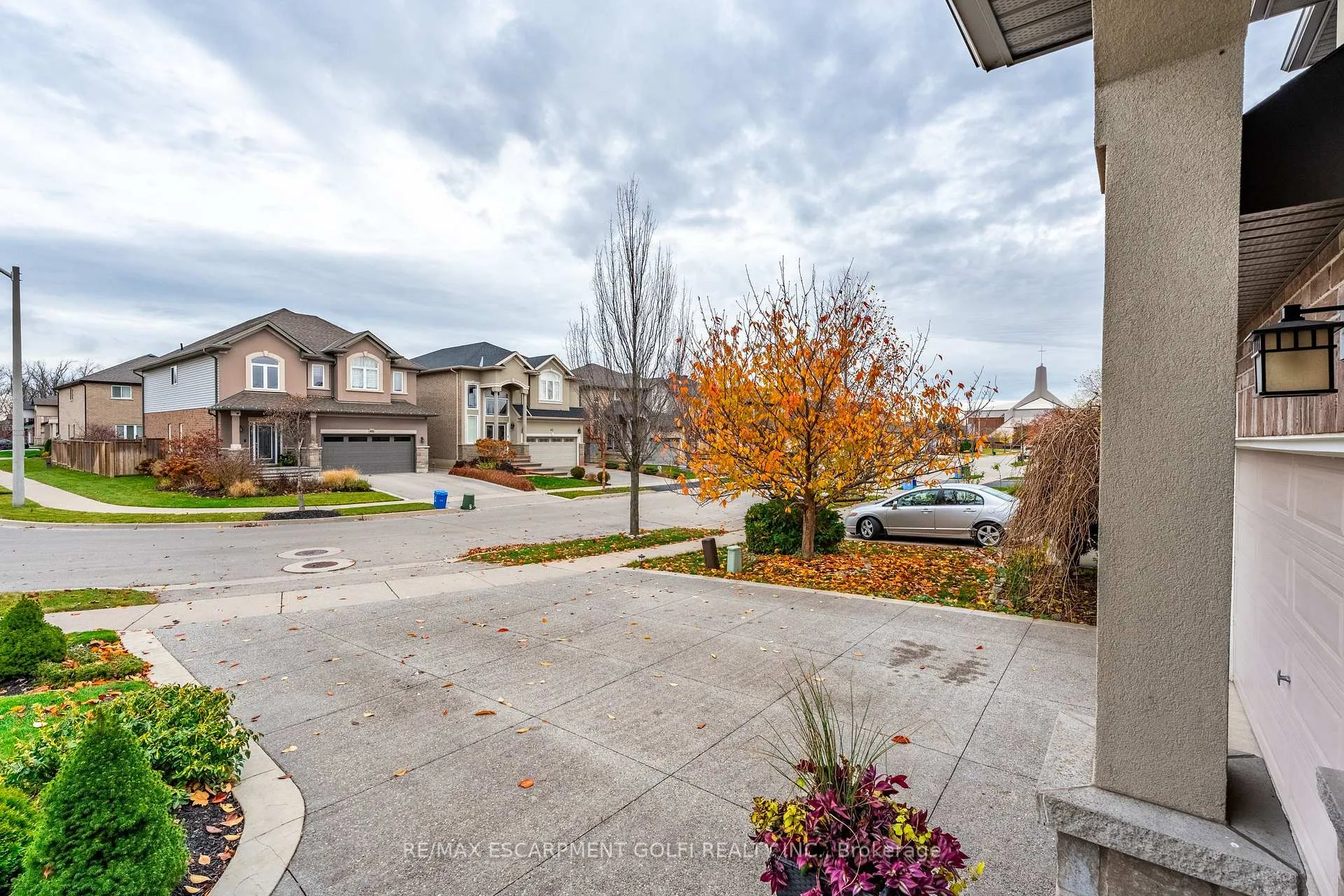 Photo 4 of 49 Desoto Drive, Hamilton, Jerome — HOMEH