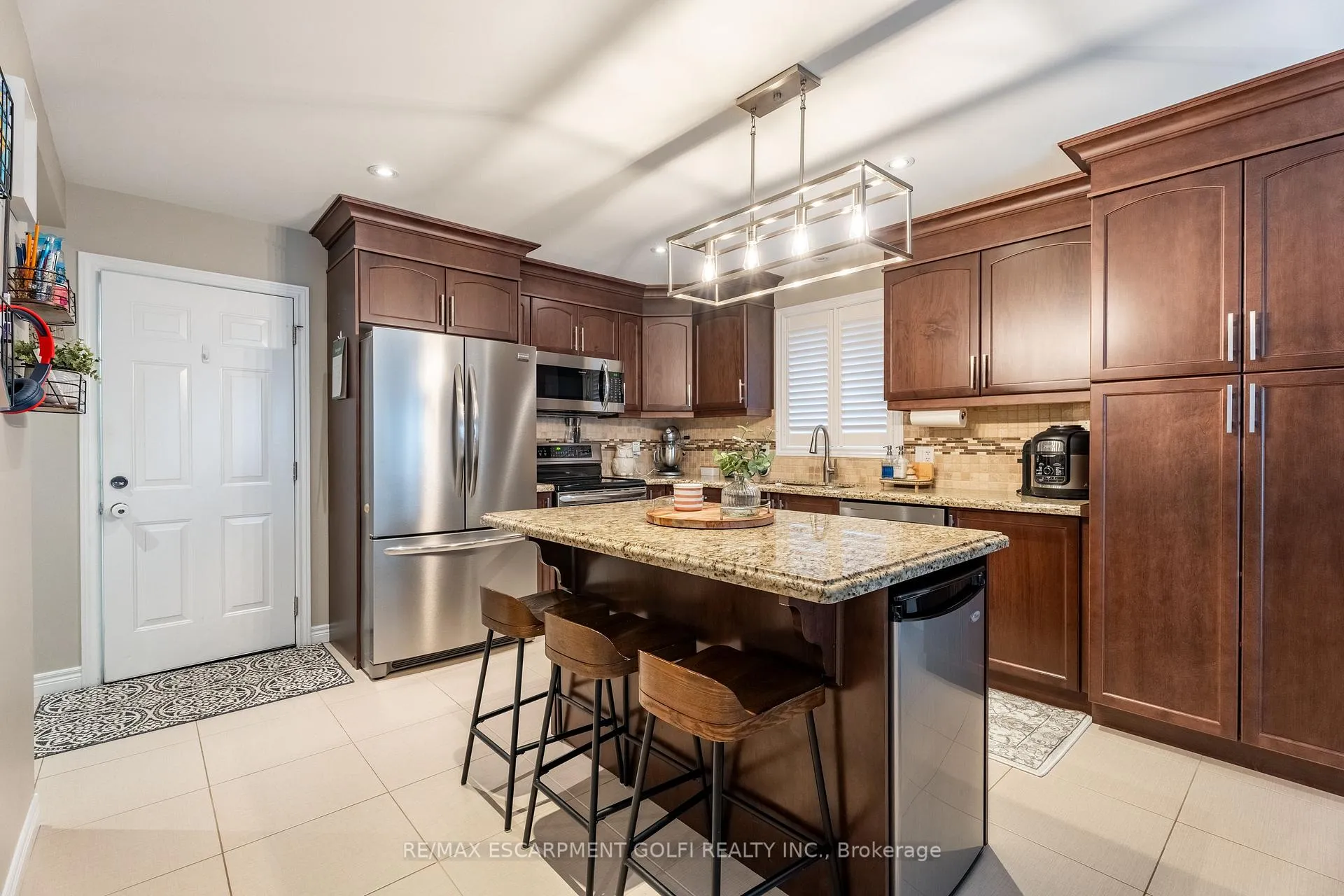 Photo 9 of 49 Desoto Drive, Hamilton, Jerome — HOMEH