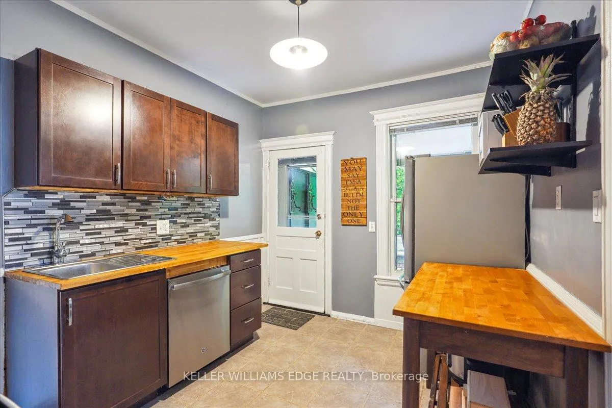 Photo 9 of 10 Huntley Street, Hamilton, Gibson — HOMEH