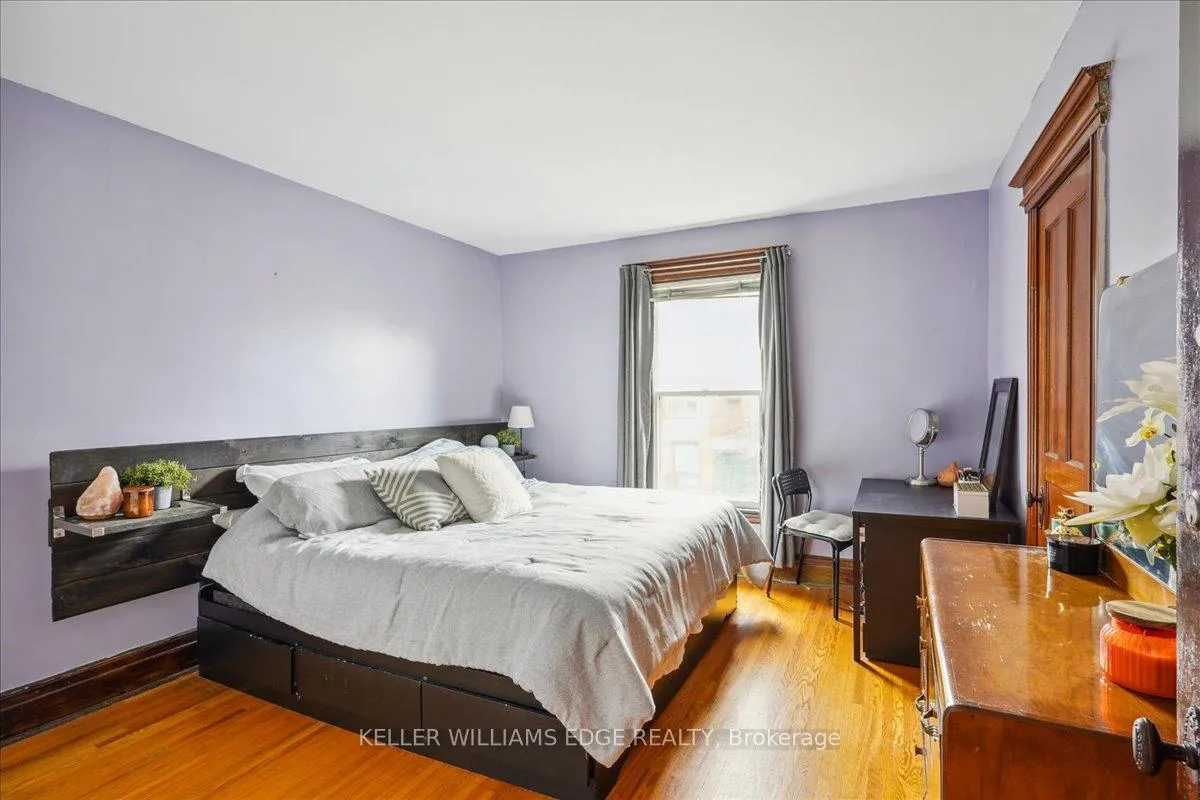 Photo 13 of 10 Huntley Street, Hamilton, Gibson — HOMEH