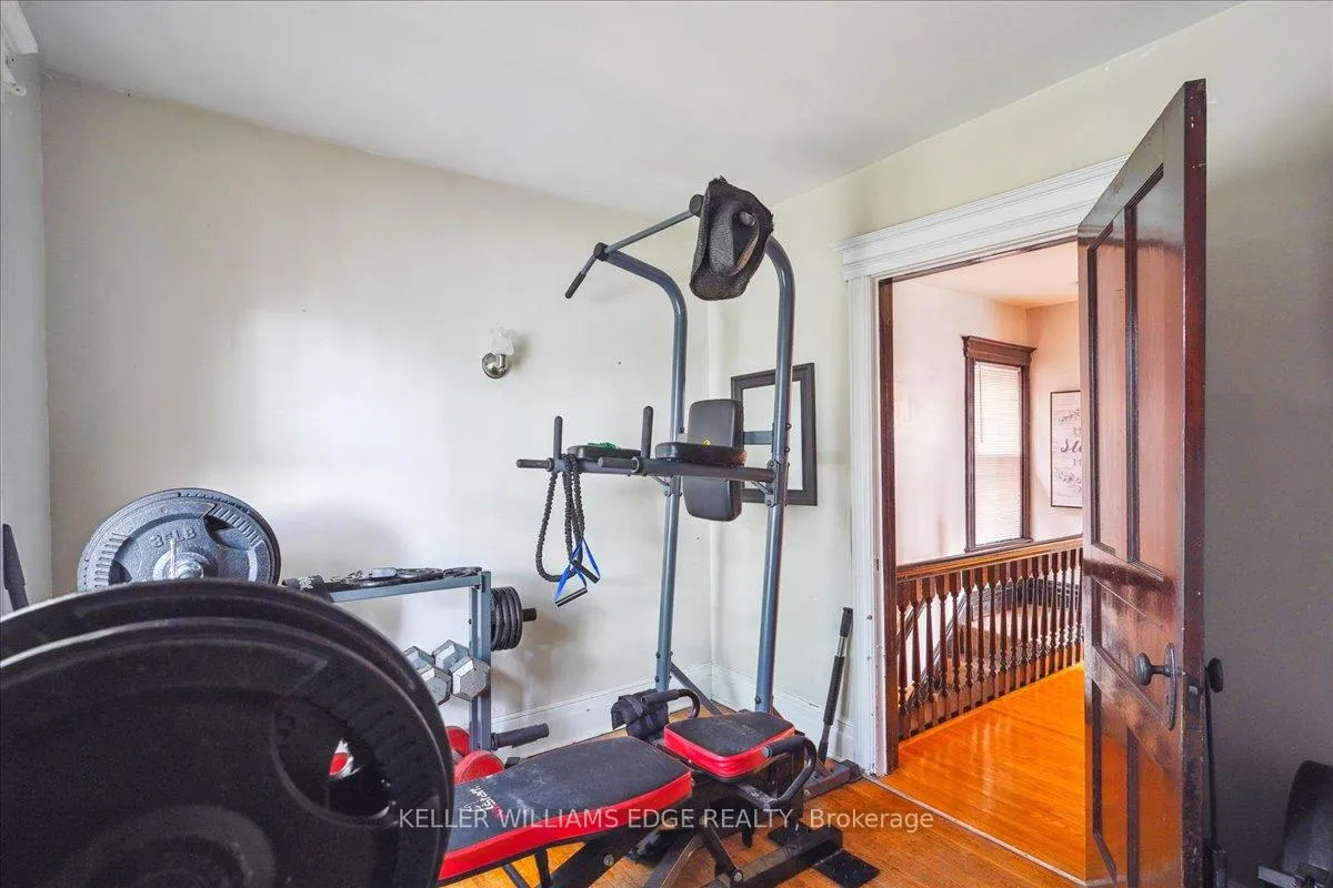 Photo 17 of 10 Huntley Street, Hamilton, Gibson — HOMEH