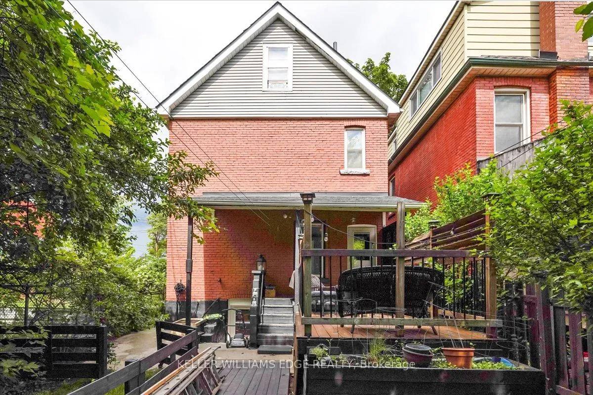 Photo 35 of 10 Huntley Street, Hamilton, Gibson — HOMEH