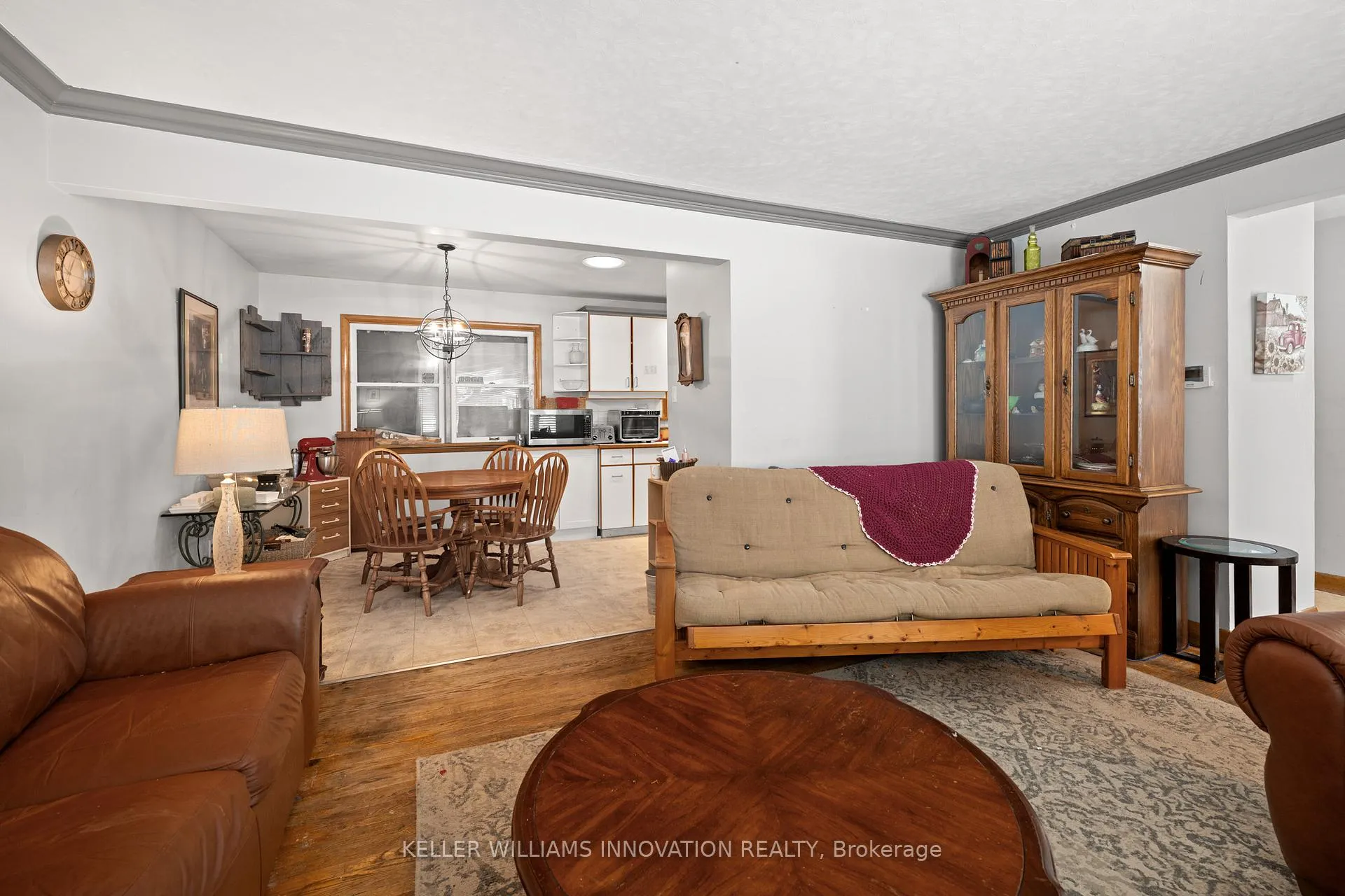 Photo 7 of 19 Perkell Place, Kitchener — HOMEH