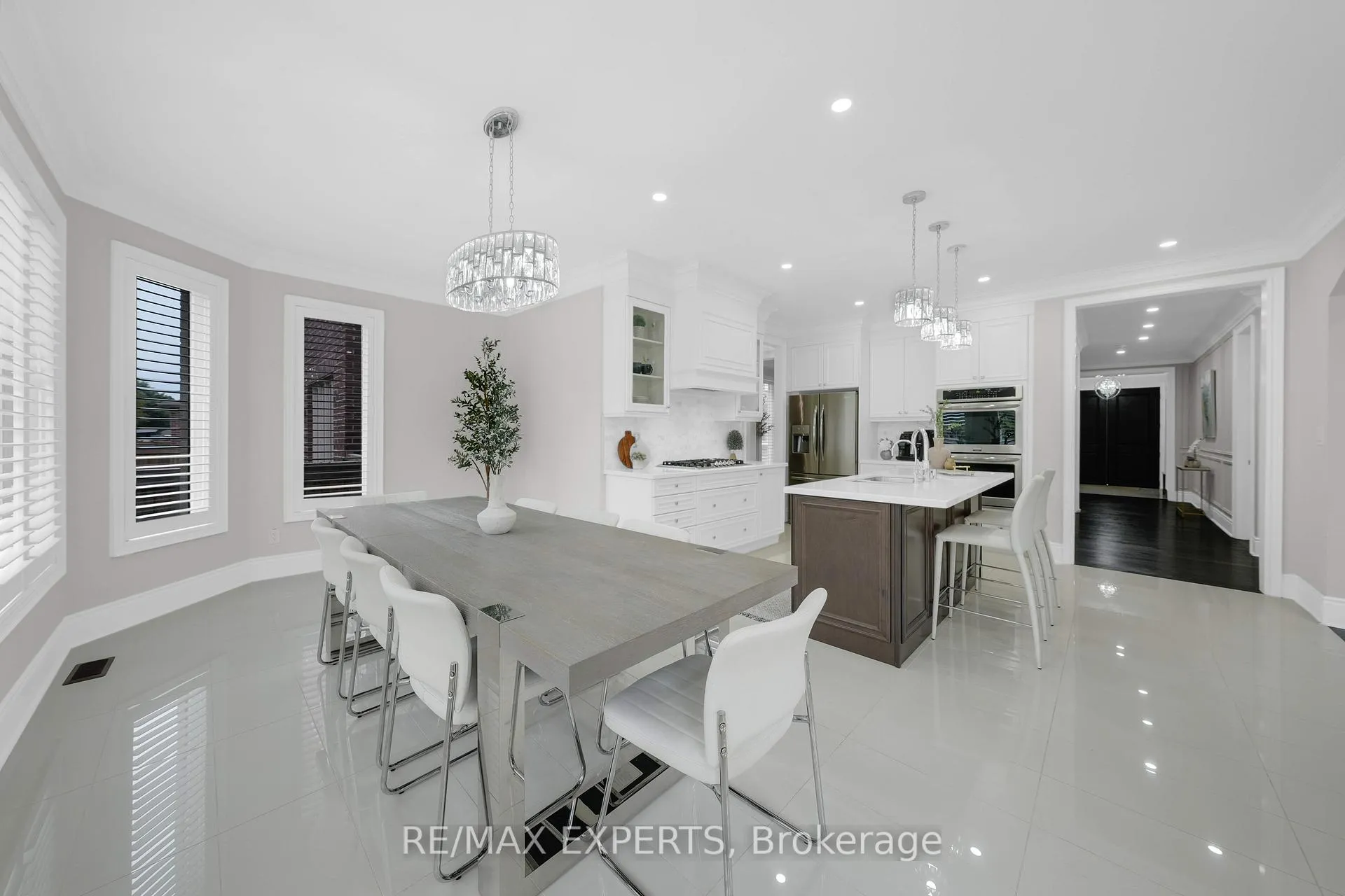 Photo 13 of 36 Walls Crescent, New Tecumseth, Tottenham — HOMEH