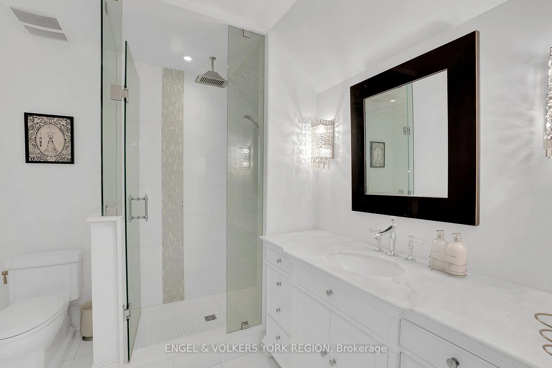 Photo 28 of 170 Kingscross Drive, King, King City — HOMEH