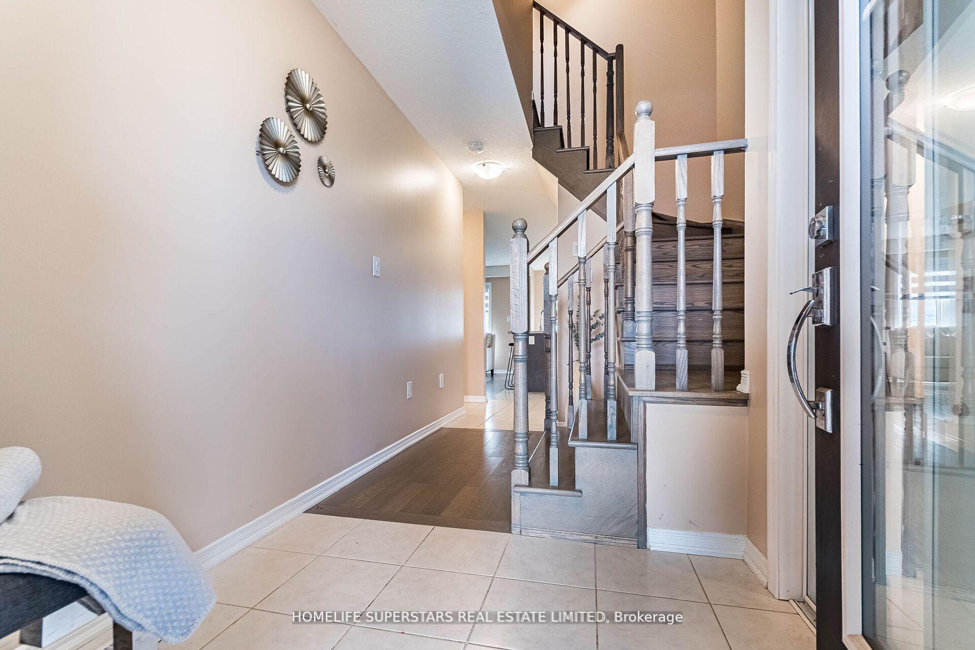 Photo 6 of 421 Pumpkin pass, Hamilton, Binbrook — HOMEH