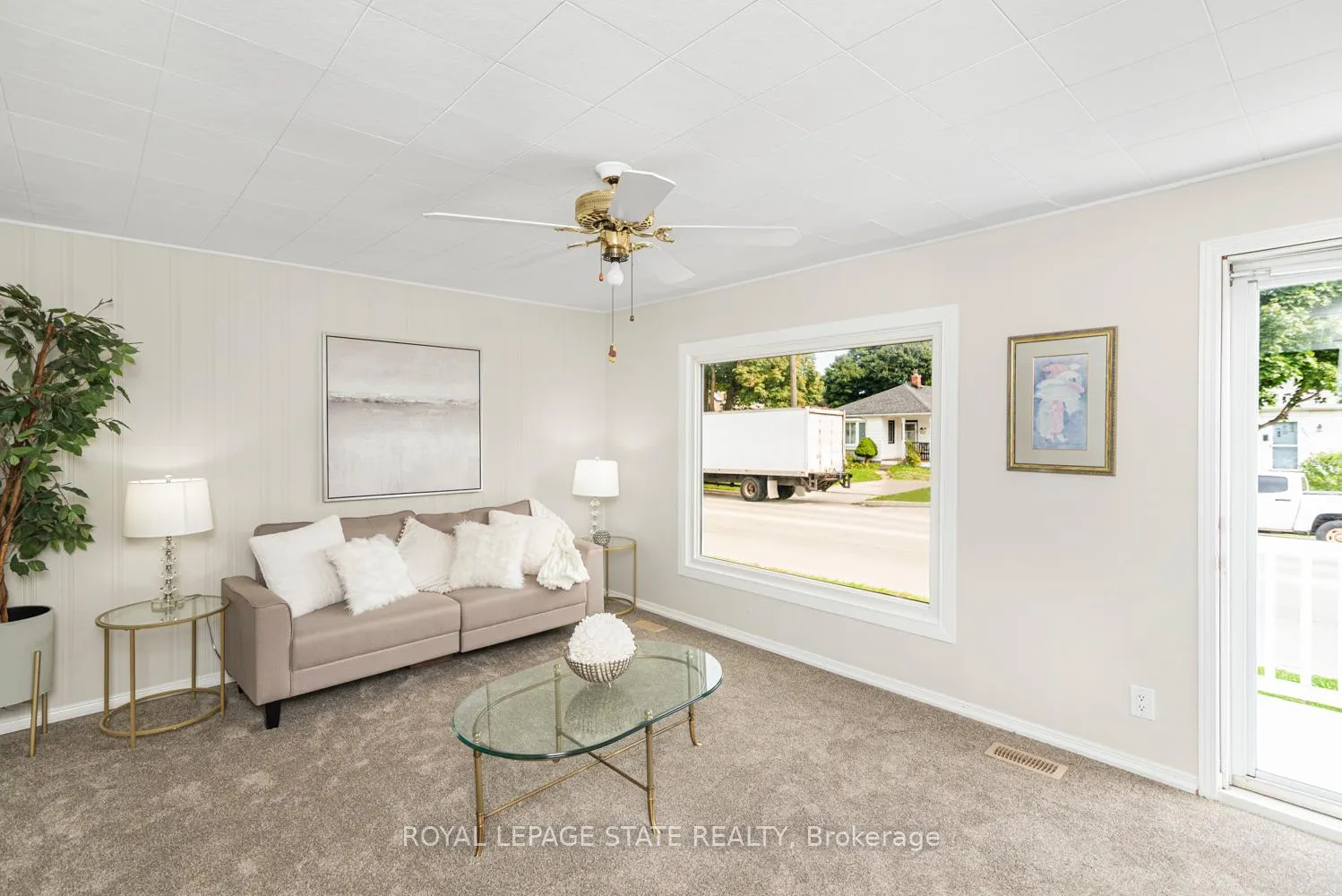 Photo 8 of 540 Upper Wentworth Street, Hamilton, Inch Park — HOMEH