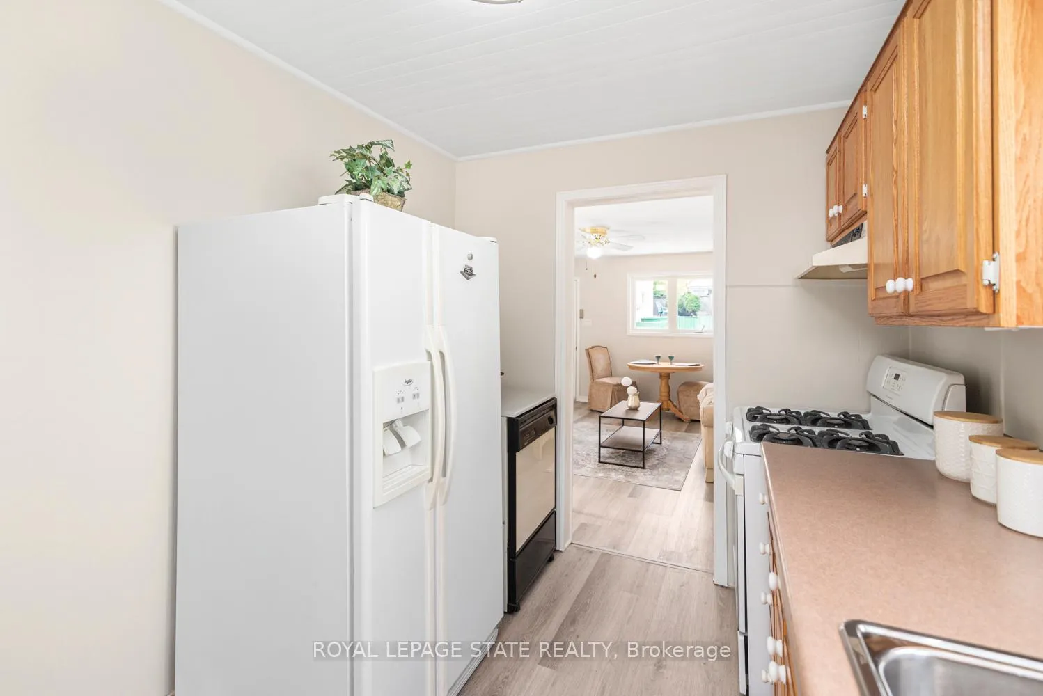 Photo 9 of 540 Upper Wentworth Street, Hamilton, Inch Park — HOMEH