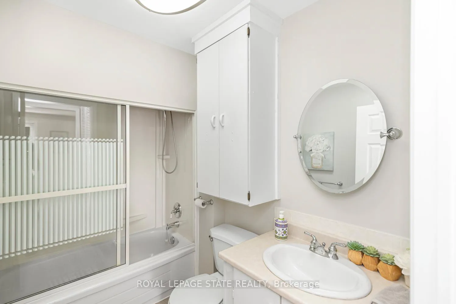 Photo 24 of 540 Upper Wentworth Street, Hamilton, Inch Park — HOMEH