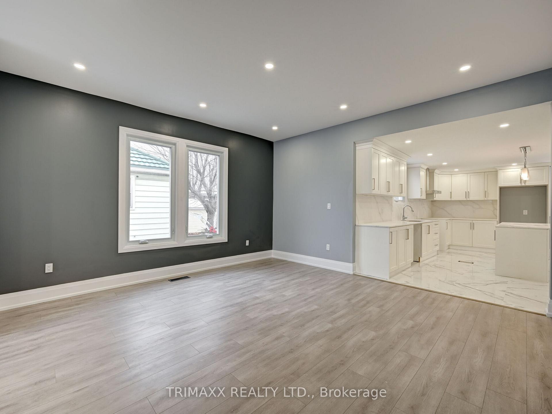 Photo 14 of 78 Livingston Avenue, Grimsby, Grimsby West — HOMEH