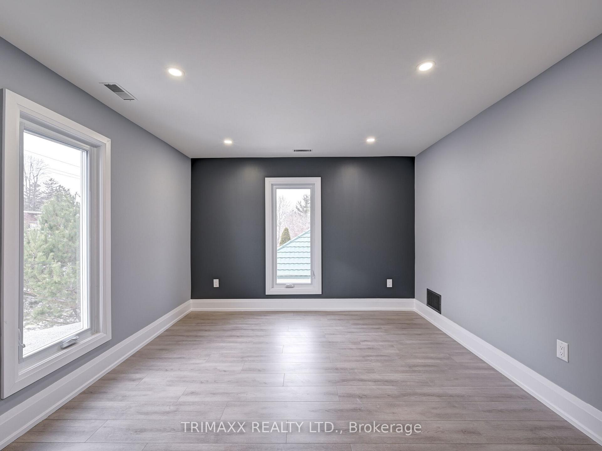Photo 30 of 78 Livingston Avenue, Grimsby, Grimsby West — HOMEH