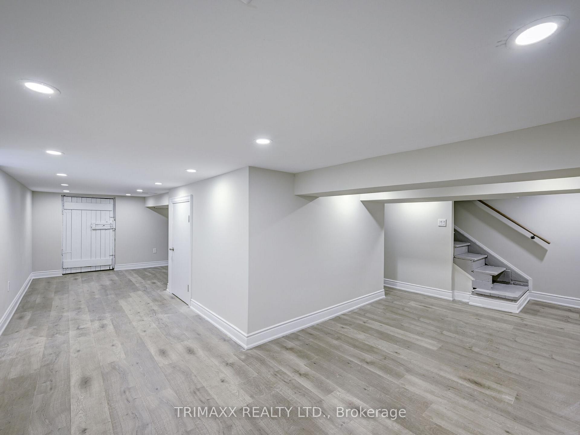 Photo 48 of 78 Livingston Avenue, Grimsby, Grimsby West — HOMEH
