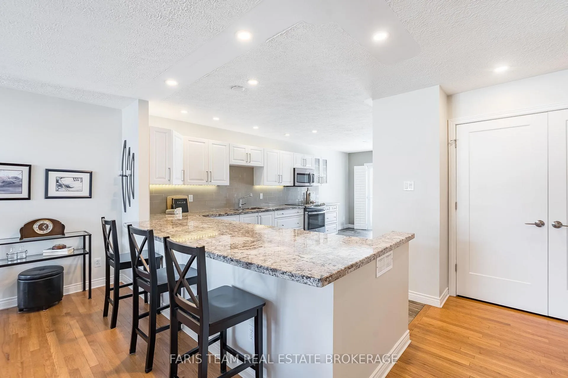Photo 6 of Unit 4, 90 Thompsons Road, Penetanguishene — HOMEH