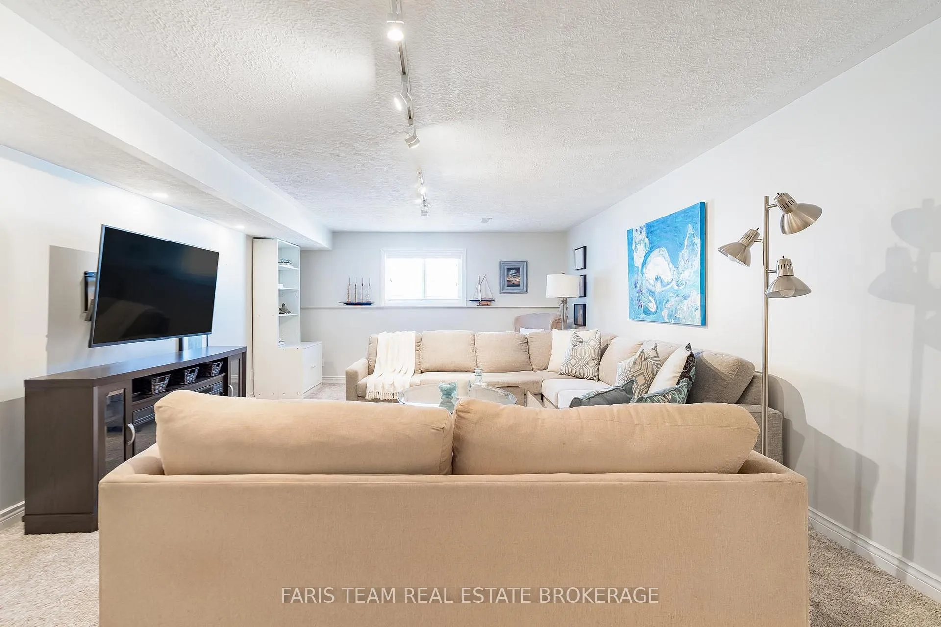Photo 23 of Unit 4, 90 Thompsons Road, Penetanguishene — HOMEH