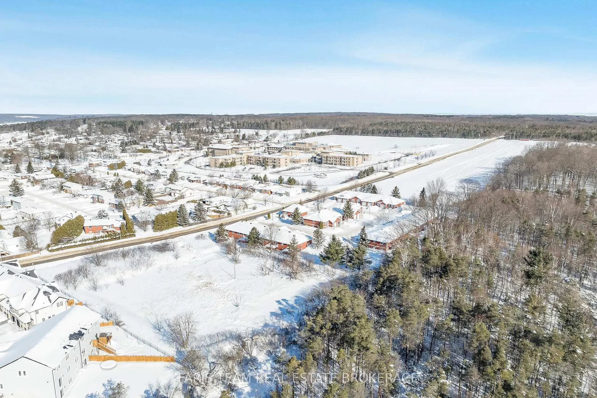 Photo 37 of Unit 4, 90 Thompsons Road, Penetanguishene — HOMEH