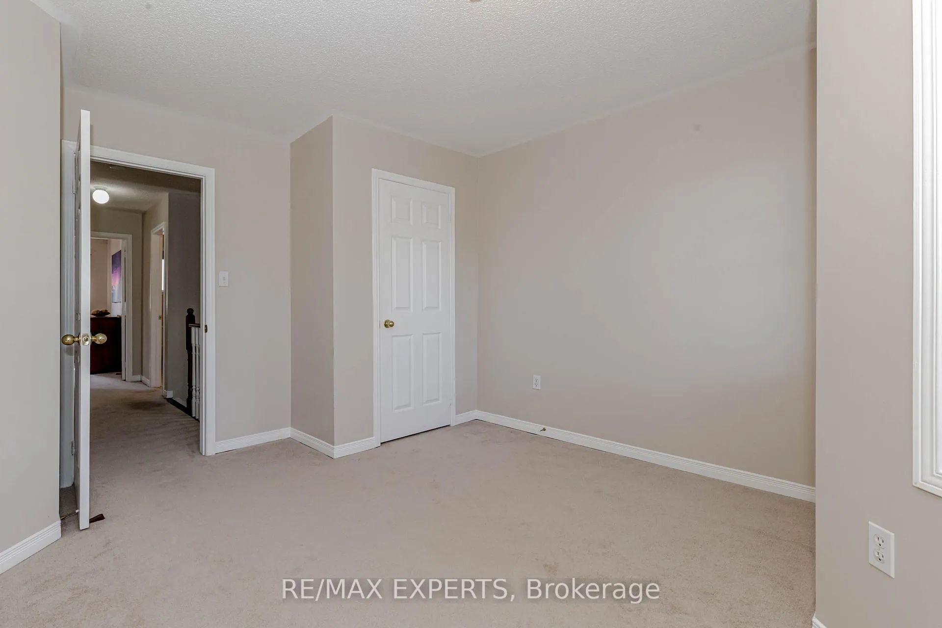 Photo 28 of 146 Laurelhurst Crescent, Vaughan, Vellore Village — HOMEH