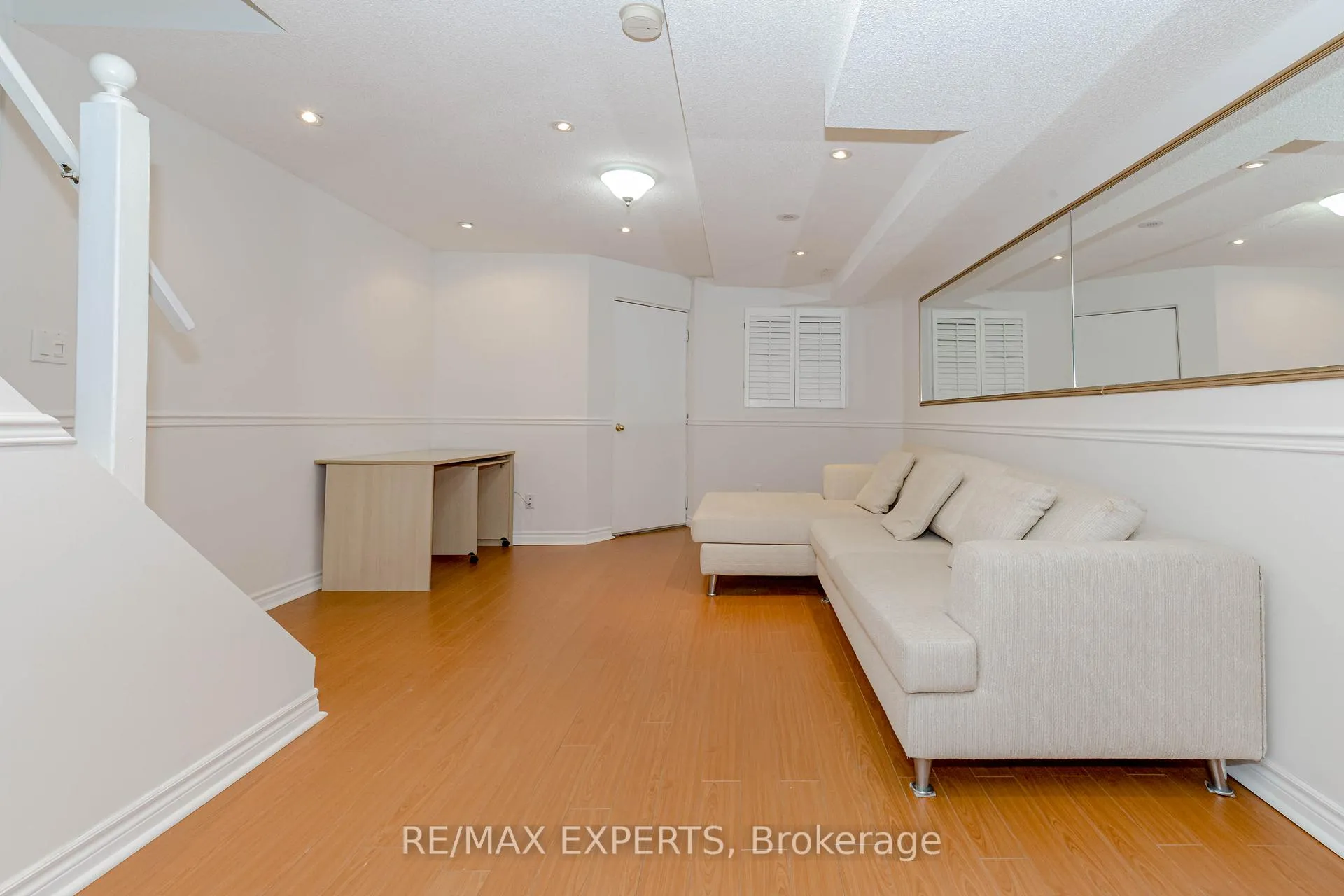 Photo 31 of 146 Laurelhurst Crescent, Vaughan, Vellore Village — HOMEH