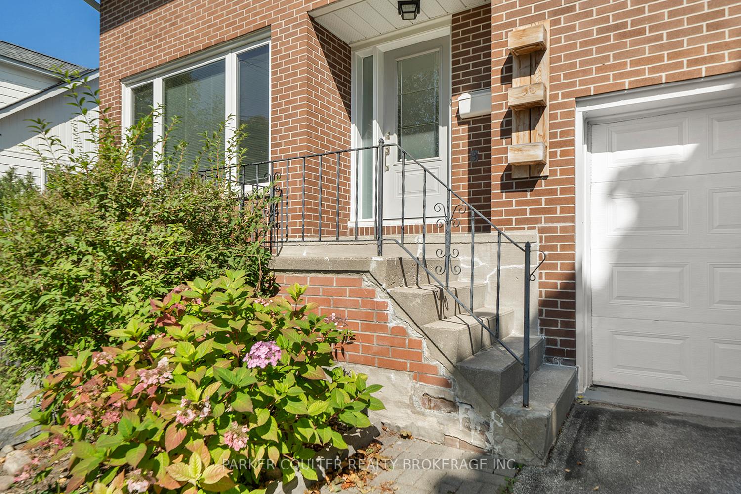 Photo 4 of 188 Napier Street, Barrie, Codrington — HOMEH