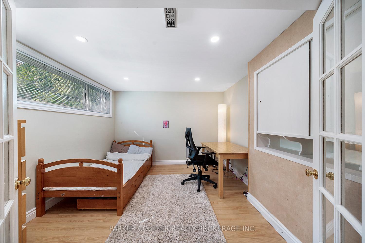 Photo 23 of 188 Napier Street, Barrie, Codrington — HOMEH